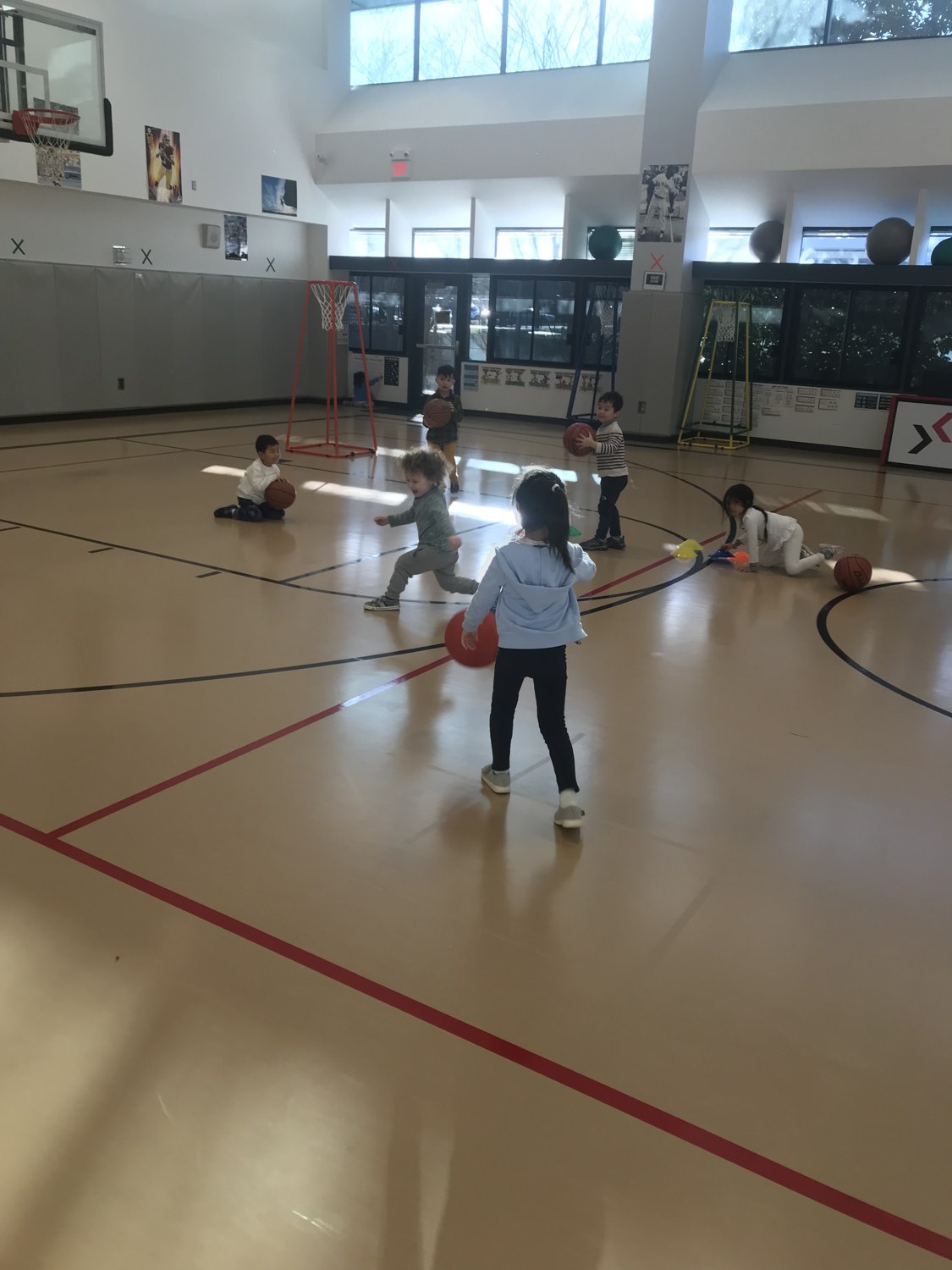 Royal Athletes basketball class