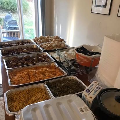 Royal Athletes Feed the Community