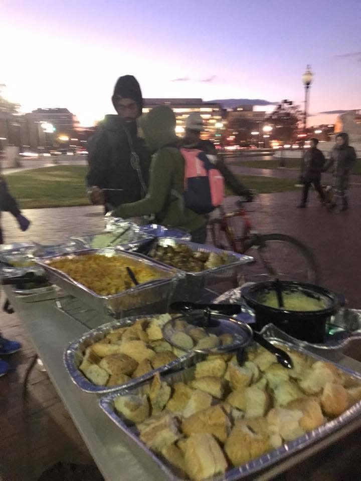 Royal Athletes Feed the Community